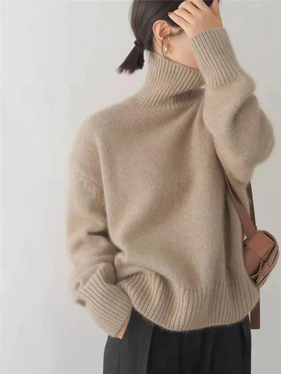 Michelle - Refined Turtleneck Sweater