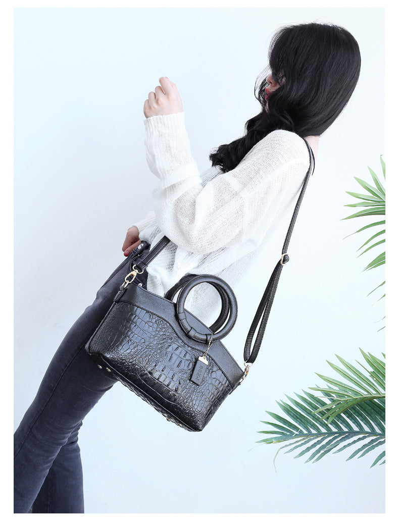 Valentina® | Classic Croc Vintage Versatile Bag