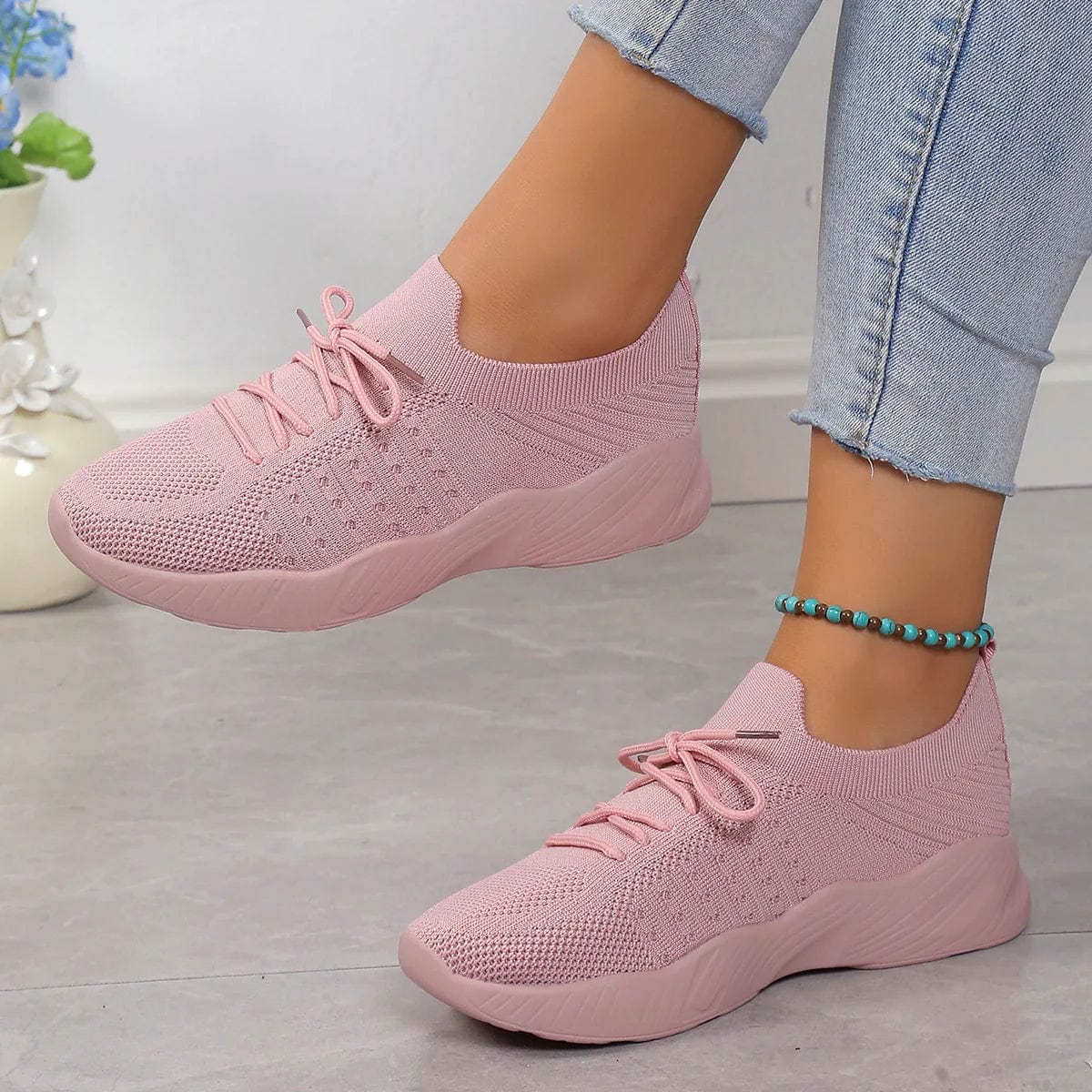 Laira™ - Stylish Breathable Sneakers