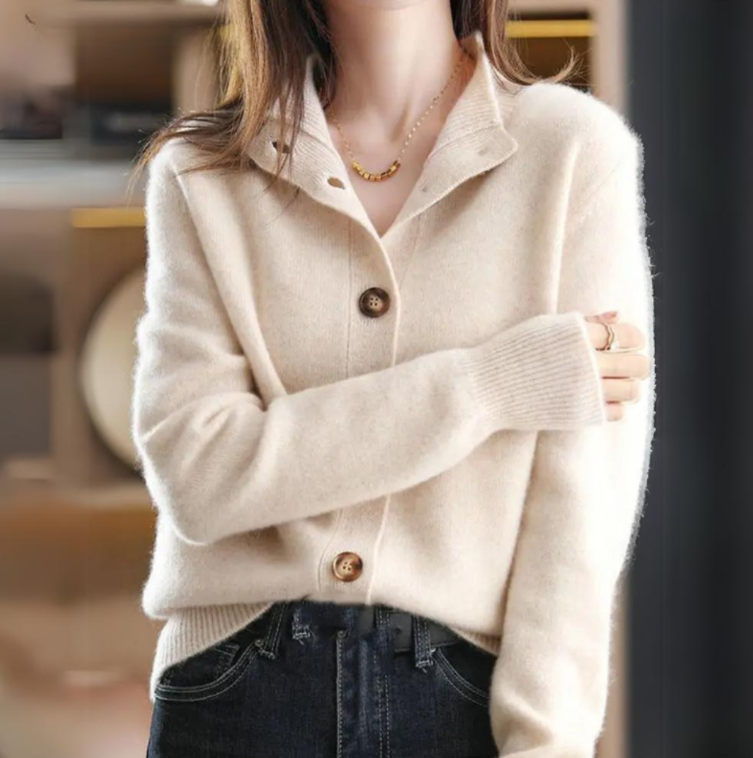 Zora - Elegant Cardigan