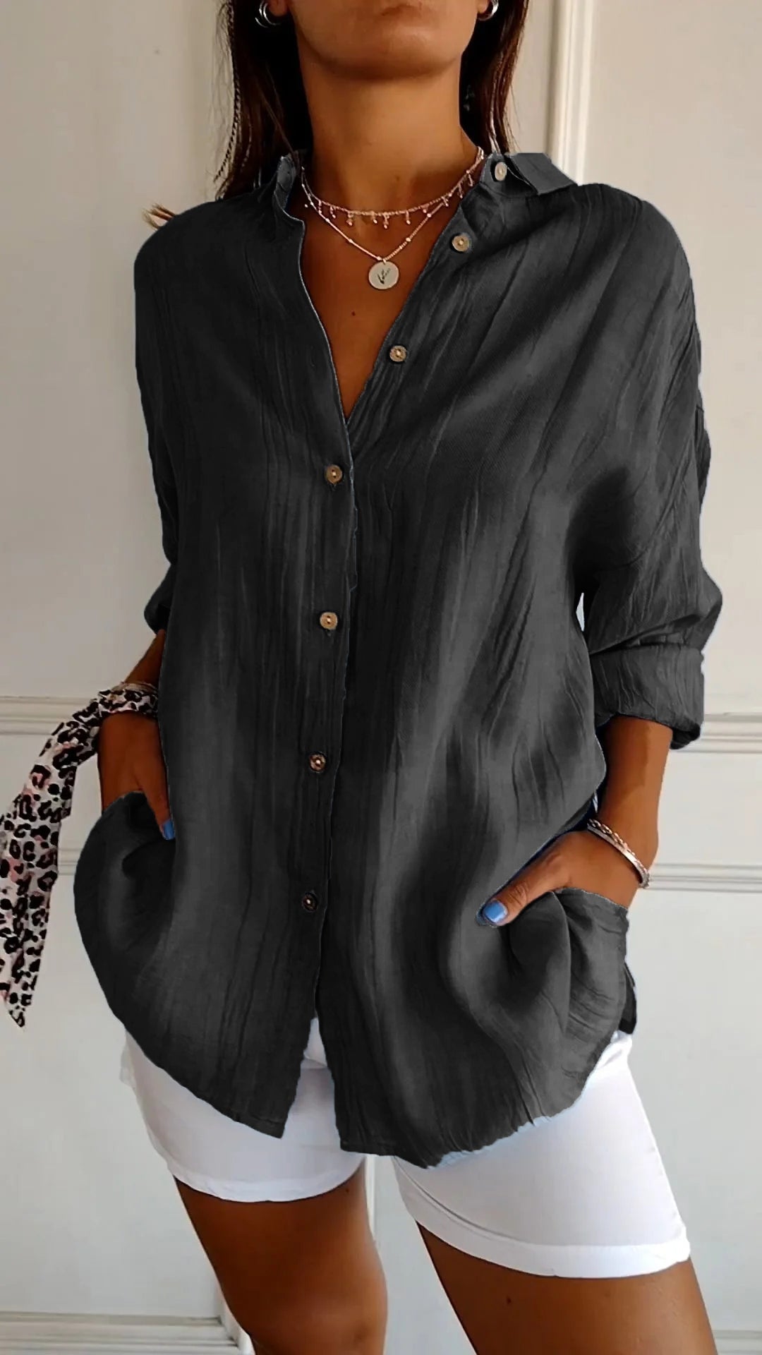 Sasha™ - Elegant shirt with pleated style