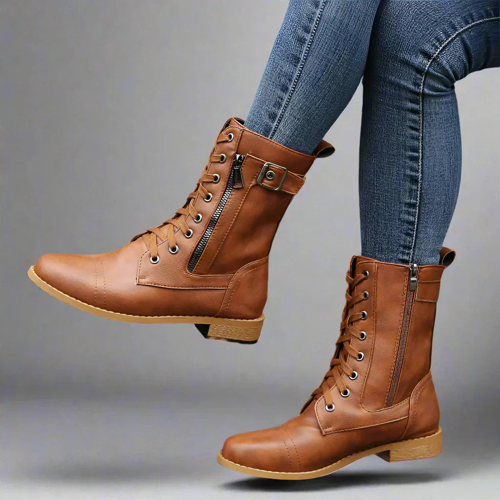 Everly | Timeless lace-up boots