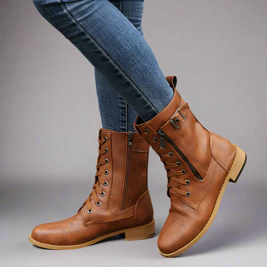 Everly | Timeless lace-up boots